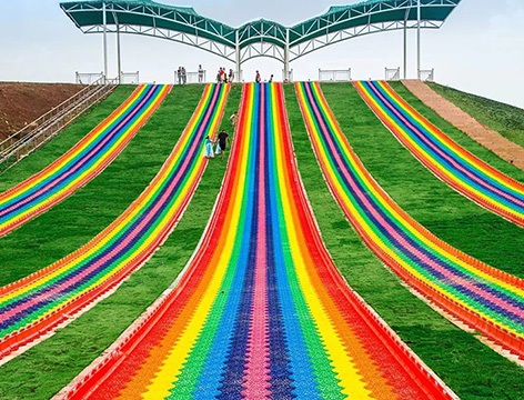 commercial playground equipment