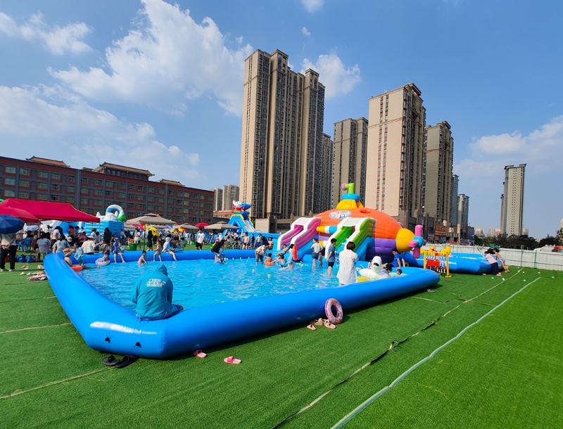 Ice and Snow World Inflatable Water Playground Slide