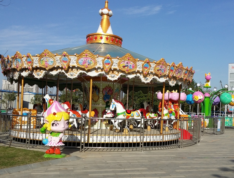 Procurement Guide for Inflatable Water Park Equipment: 8 Key Factors—From Material Thickness to Safety Certification