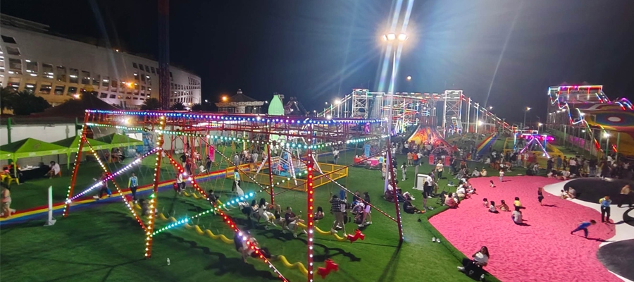 Non-Powered Children's Playground Park