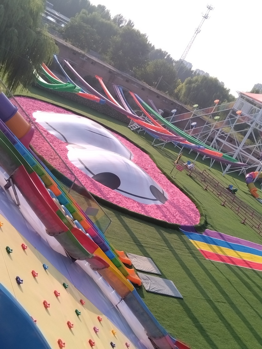 Non-Powered Amusement Park 