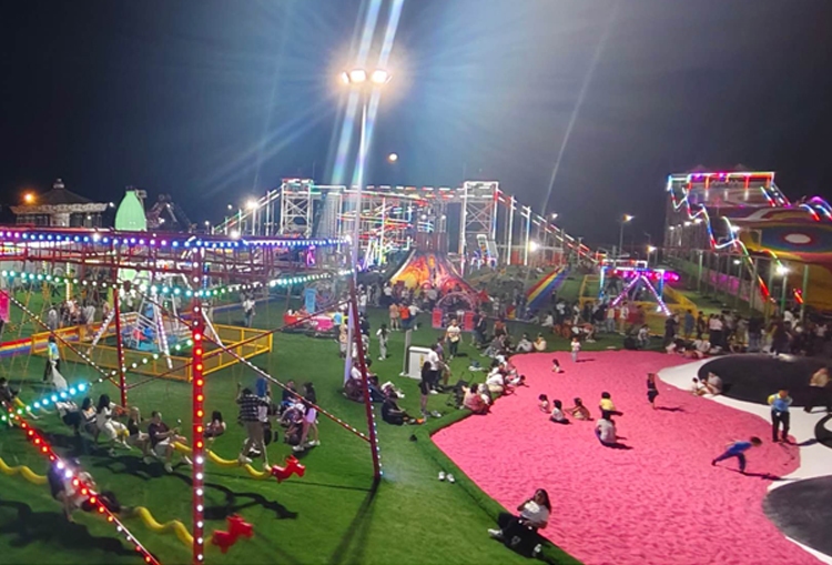 14000 sqm Non-Powered Children's Playground Park